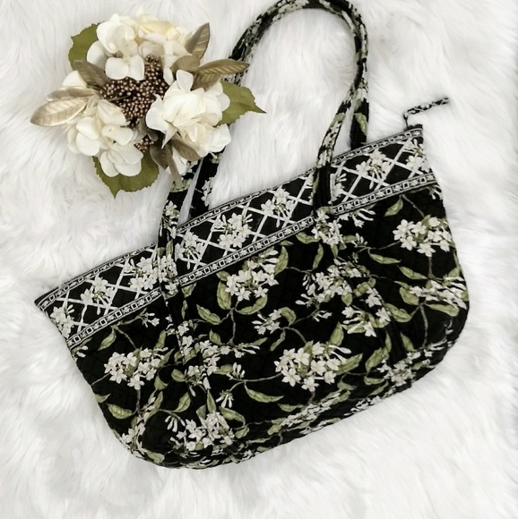 Vera Bradley Handbags - Vera bradley bag